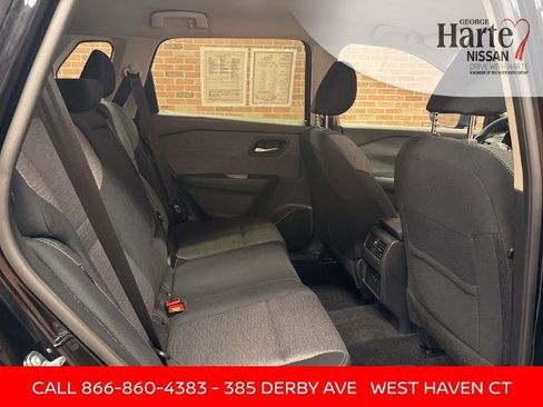 Certified 2023 Nissan Rogue SV image 29