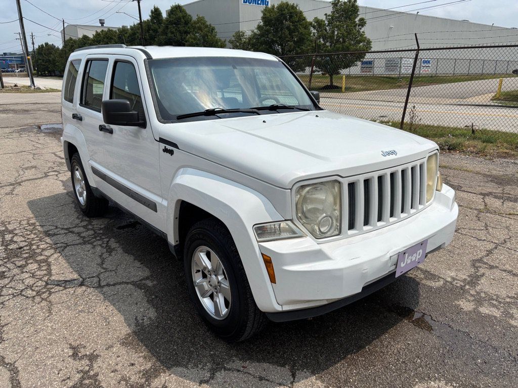 Used 2012 Jeep Liberty Sport RWD image 1