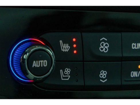 Used 2022 Buick Enclave Avenir w/ Avenir Technology Package image 27