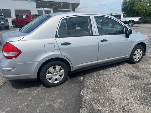 Used 2009 Nissan Versa Sedan w/ ABS Pkg FWD image 4