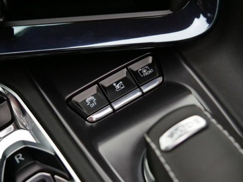 Used 2023 Chevrolet Corvette Convertible 3LT / Z51 Performa w/ Z51 Performance Package image 20