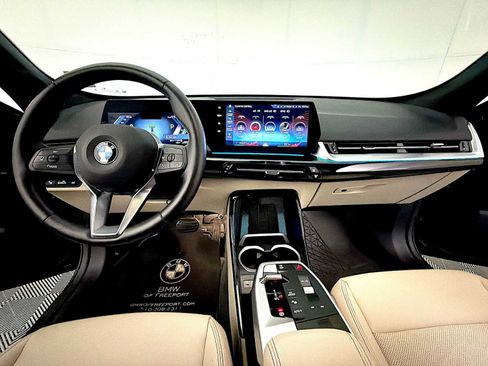 Certified 2023 BMW X1 xDrive28i w/ Convenience Package image 17