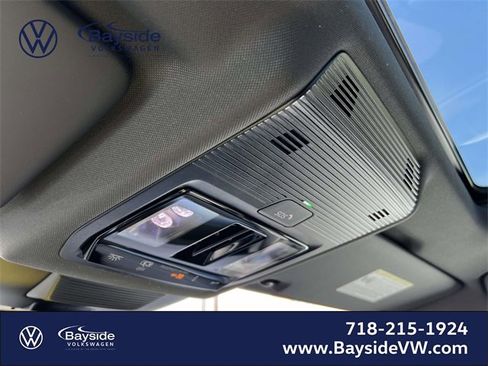 New 2026 Volkswagen Tiguan SE R-Line image 31