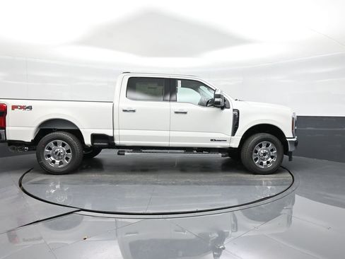 New 2026 Ford F250 Lariat w/ Chrome Package AWD/4WD image 16