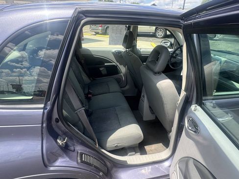 Used 2007 Chrysler PT Cruiser FWD image 32