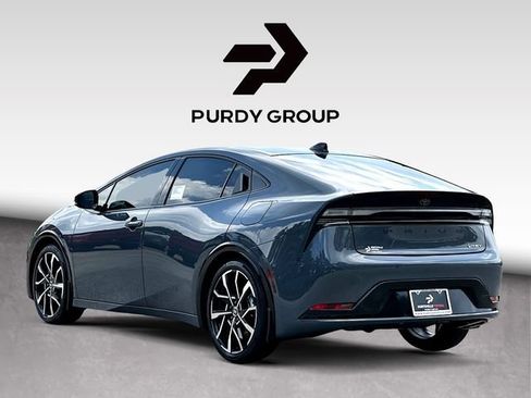 New 2026 Toyota Prius Plug-In Hybrid FWD image 6