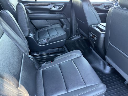 Certified 2022 Chevrolet Tahoe Z71 w/ Luxury Package image 20