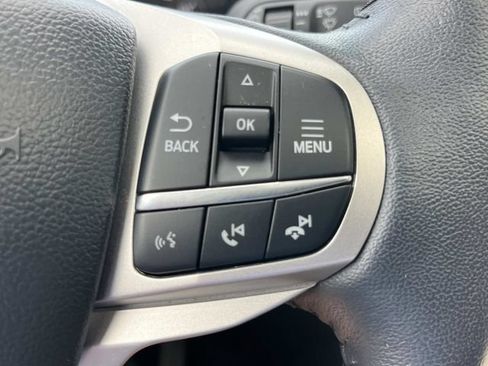 Used 2024 Ford Explorer XLT w/ Equipment Group 202A AWD/4WD image 39