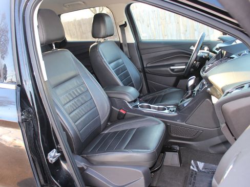 Used 2014 Ford Escape Titanium image 39