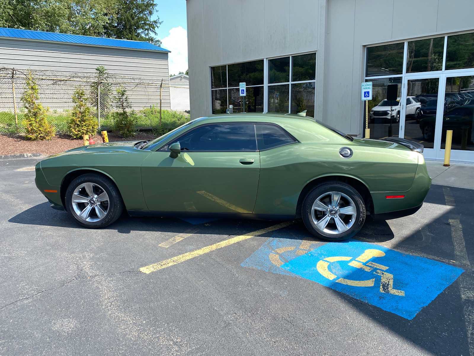 Used 2020 Dodge Challenger SXT w/ Blacktop Package RWD image 14