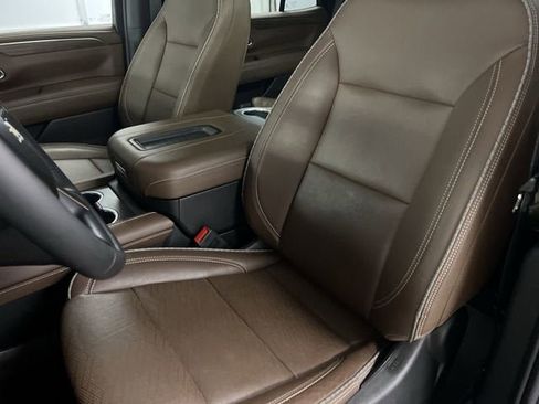 Certified 2023 Chevrolet Tahoe High Country AWD/4WD image 19