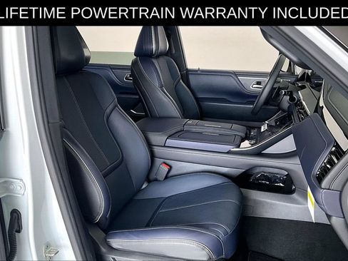 Certified 2026 INFINITI QX80 4WD w/ Sport Exterior Package image 9