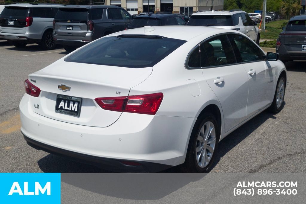 Used 2024 Chevrolet Malibu LT FWD image 5