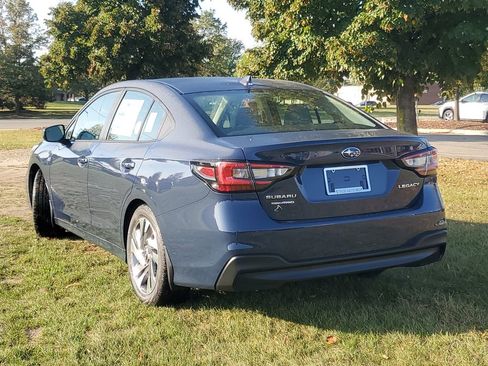Used 2025 Subaru Legacy Limited image 3