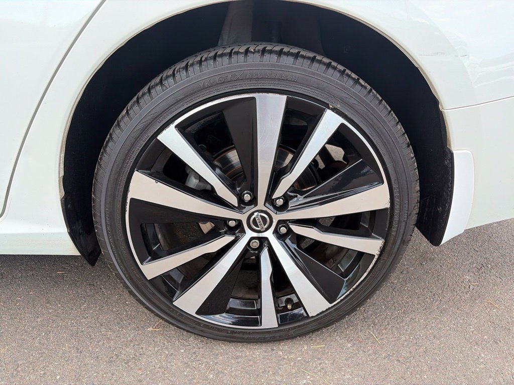 Used 2019 Nissan Altima 2.5 SR w/ SR Premium Package AWD/4WD image 30