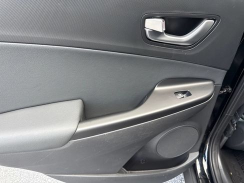 Certified 2023 Hyundai Kona Limited w/ Cargo Package FWD image 13