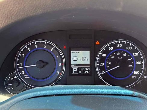 Used 2015 INFINITI Q40 AWD w/ Navigation Package image 11