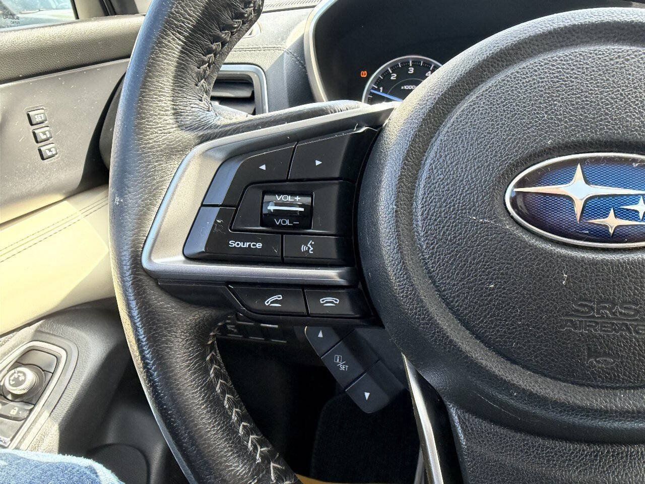 Used 2019 Subaru Ascent Limited AWD/4WD image 19