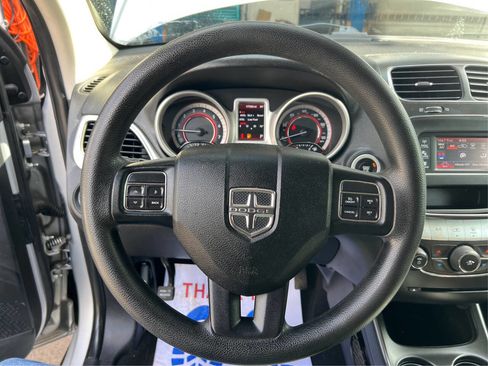 Used 2014 Dodge Journey SXT w/ Flexible Seating Group AWD/4WD image 16