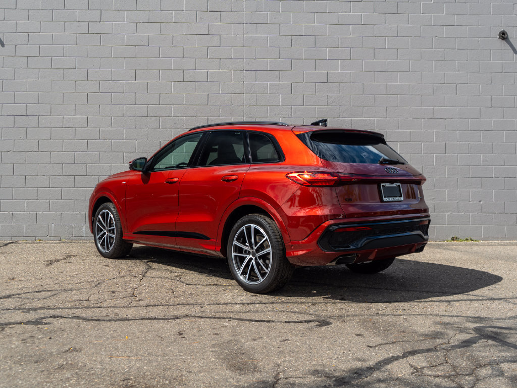 New 2026 Audi Q5 Prestige AWD/4WD image 4
