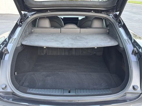 Used 2025 Tesla Model S image 30