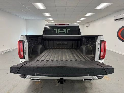 New 2026 GMC Sierra 1500 SLT w/ SLT Premium Plus Package AWD/4WD image 8