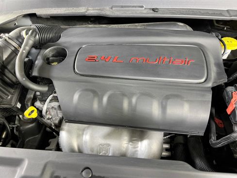 Used 2022 Jeep Compass Trailhawk w/ Sun and Sound Group image 29