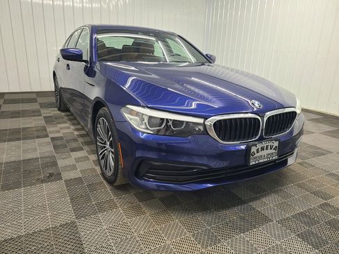Used 2019 BMW 530i xDrive 530i xDrive Sedan 4D w/ Convenience Package image 14