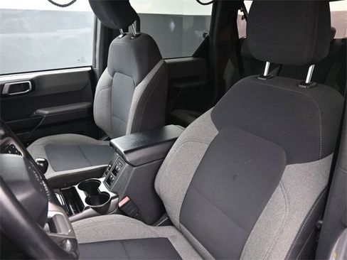 Used 2022 Ford Bronco Big Bend image 13