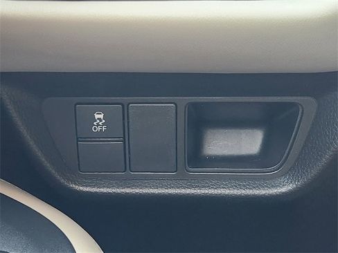 Certified 2024 Honda HR-V LX image 27