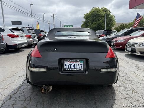 Used 2005 Nissan 350Z Grand Touring RWD image 5