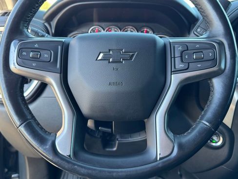 Used 2019 Chevrolet Silverado 1500 LT Trail Boss w/ Bed Protection Package AWD/4WD image 28