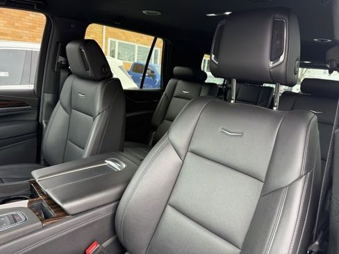Used 2024 Cadillac Escalade Luxury w/ LPO, Floor Liner Package image 5