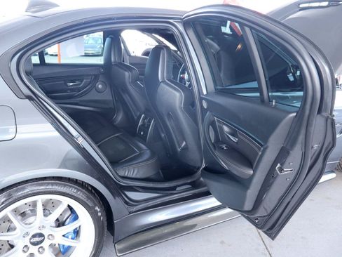 Used 2017 BMW M3 RWD image 35