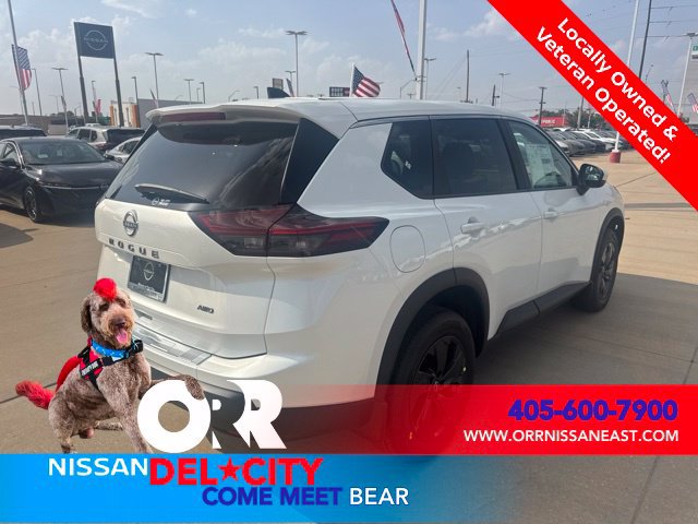 New 2026 Nissan Rogue SV AWD/4WD image 5