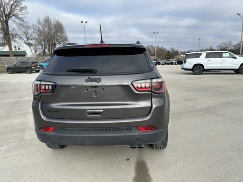 Used 2021 Jeep Compass Latitude w/ Sun and Sound Group image 5