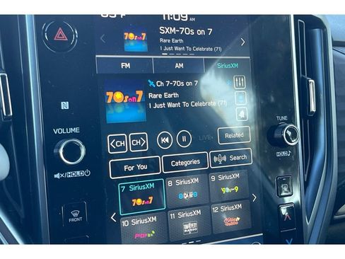 Used 2025 Subaru Forester Limited image 25