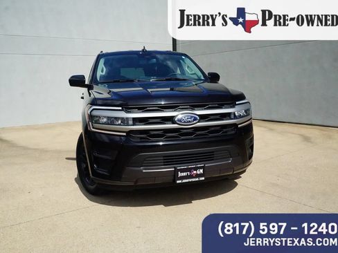 Used 2024 Ford Expedition XLT RWD image 7