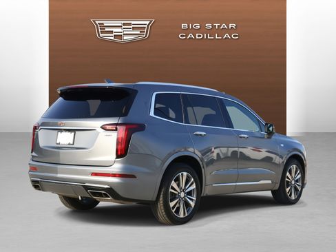 Used 2021 Cadillac XT6 Premium Luxury image 5