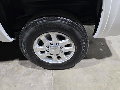 Used 2013 Chevrolet Silverado 2500 LT w/ Z71 Appearance Package AWD/4WD image 25