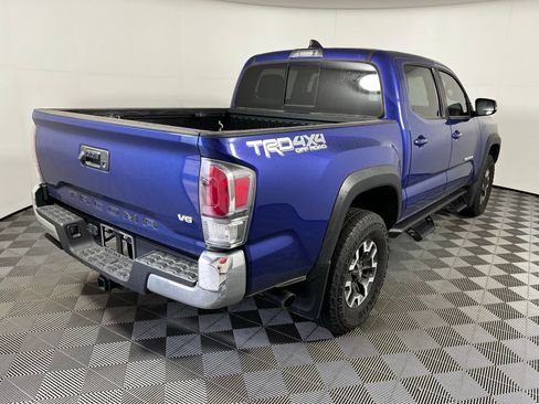 Certified 2023 Toyota Tacoma TRD Off-Road image 5