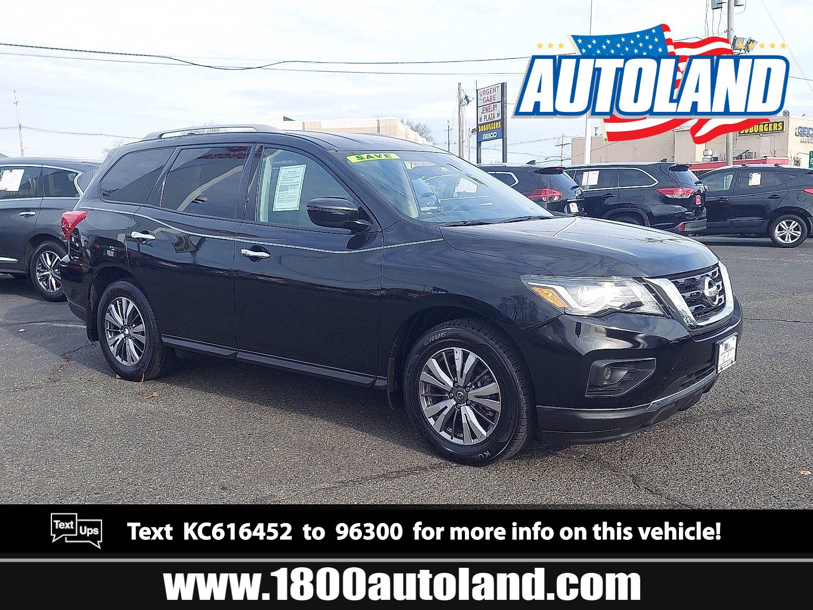 Used 2019 Nissan Pathfinder S AWD/4WD image 1