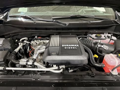 New 2026 Chevrolet Silverado 1500 ZR2 w/ Dark Appearance Package AWD/4WD image 26
