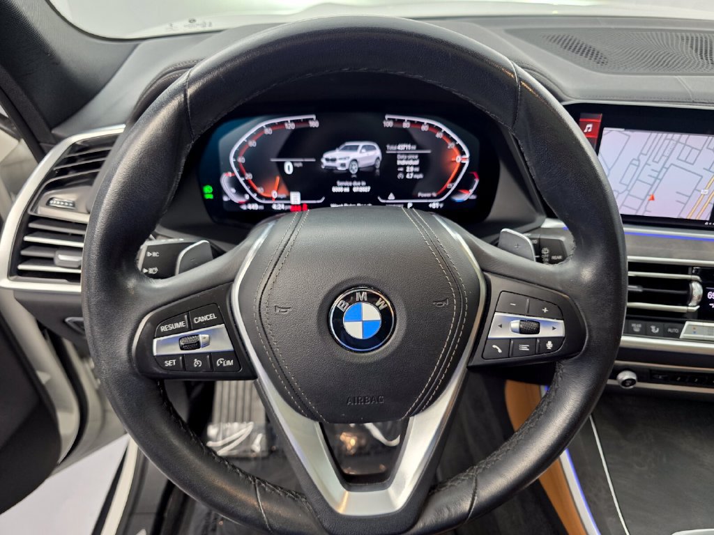 Used 2022 BMW X5 sDrive40i w/ Premium Package RWD image 17
