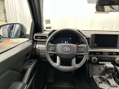 Used 2024 Toyota Tacoma SR5 AWD/4WD image 15