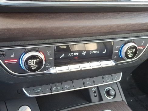 Used 2022 Audi Q5 2.0T Premium Plus image 16