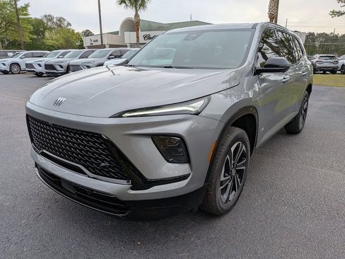 New 2026 Buick Enclave Sport Touring image 8