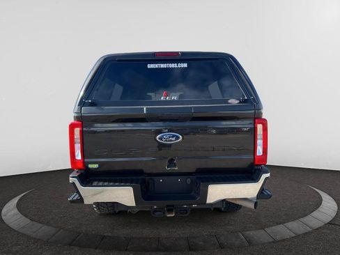 Used 2024 Ford F350 XLT w/ FX4 Off-Road Package AWD/4WD image 4