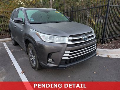 Used 2018 Toyota Highlander XLE