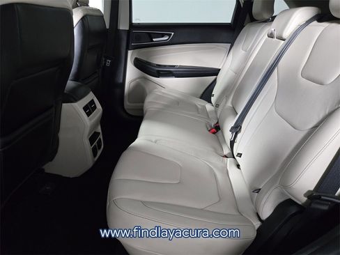 Used 2019 Ford Edge Titanium w/ Cold Weather Package image 11
